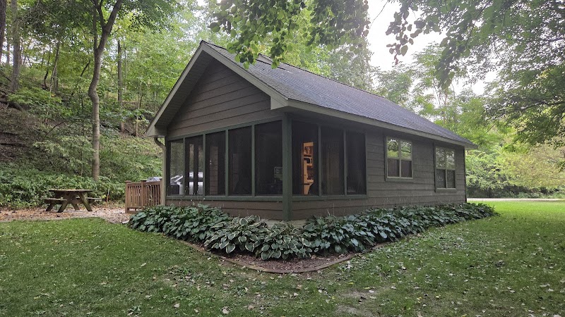 Horn's Ferry Hideaway Cabins - Photo 1