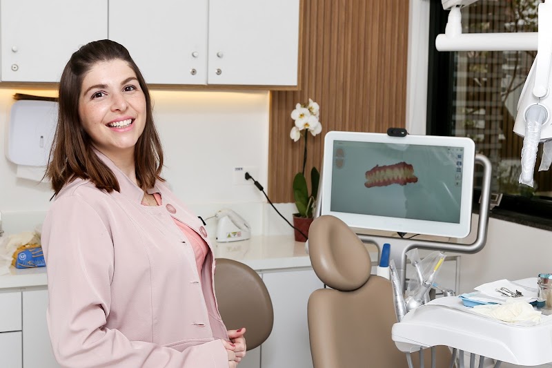 Dra Letícia Matos Ortodontia