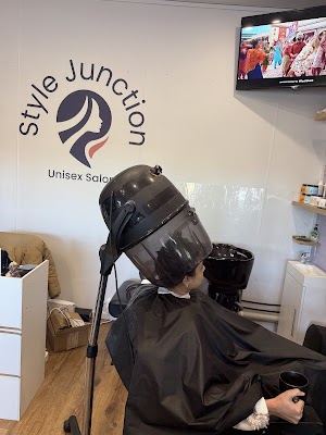 Style junction unisex salon