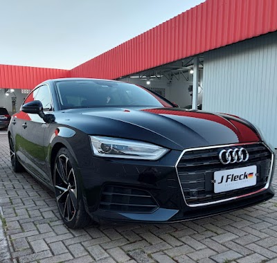 Foto de J Fleck Oficina Especializada AUDI - PORSCHE - VW Import