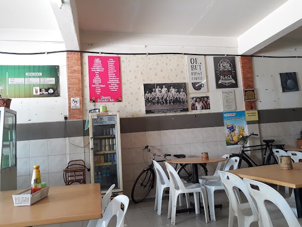 Nur Hadiee Cafe Muslim Food - Photo 1