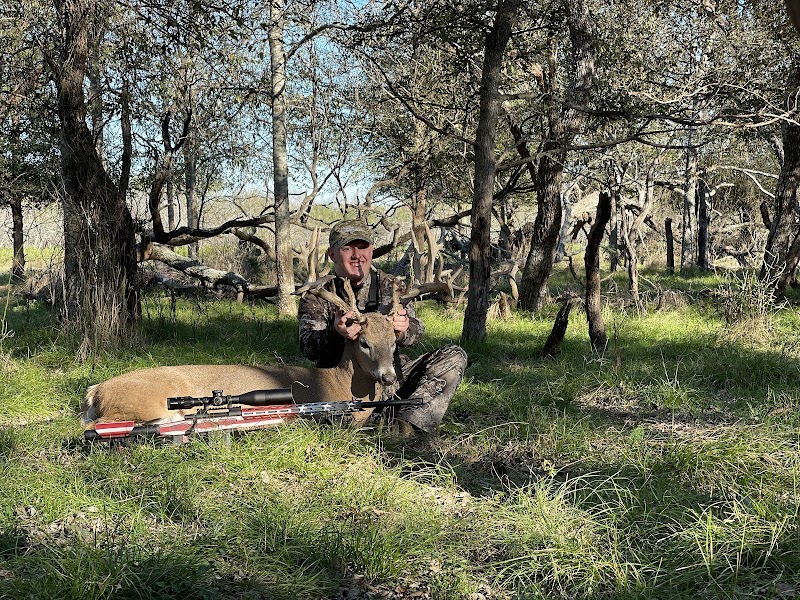 MMK Outfitters - Photo 2