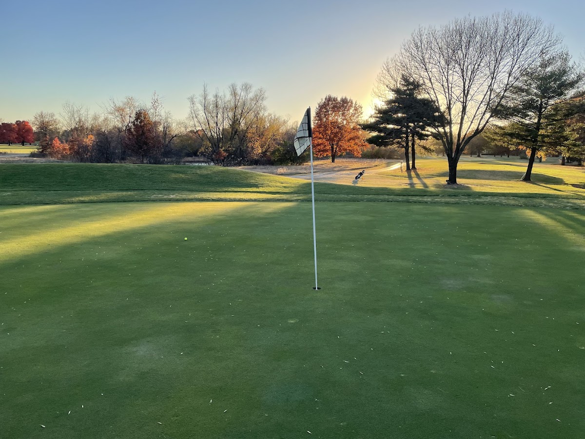 Arlington Greens Golf Course
