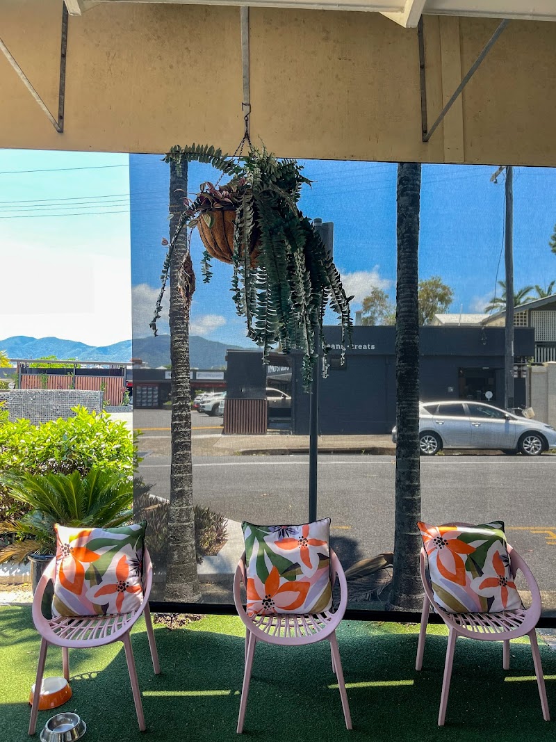 Ozmosis Café Trattoria Bar