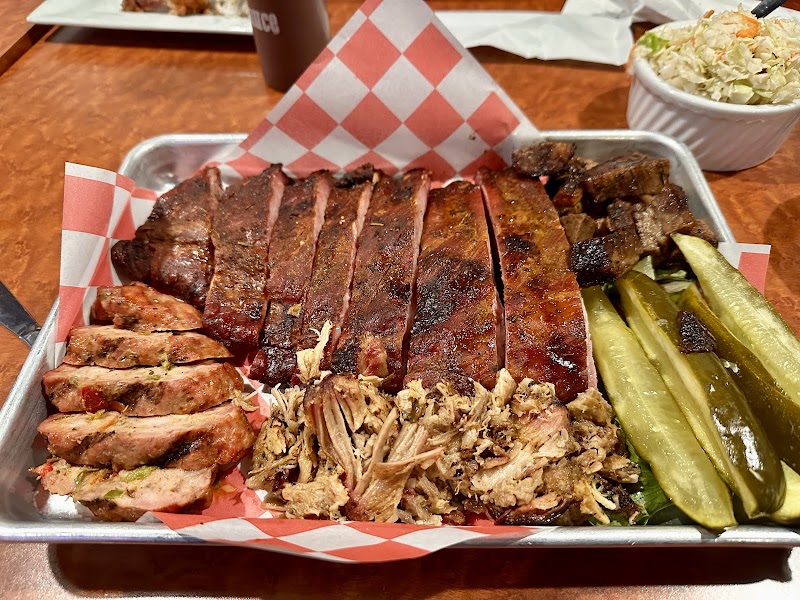 R.J.'s Bob-Be-Que Shack photo 4