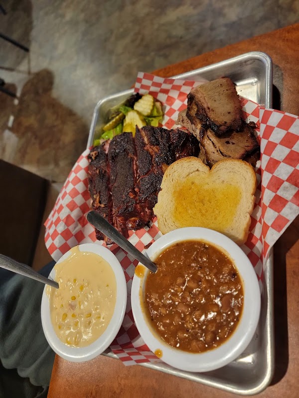 R.J.'s Bob-Be-Que Shack photo 7