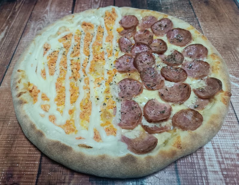 Foto de Recanto da Pizza CWB - Pizzaria no Rebouças