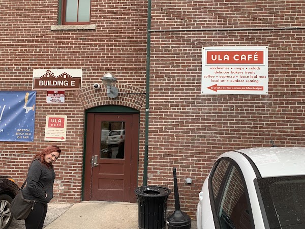 Ula Café