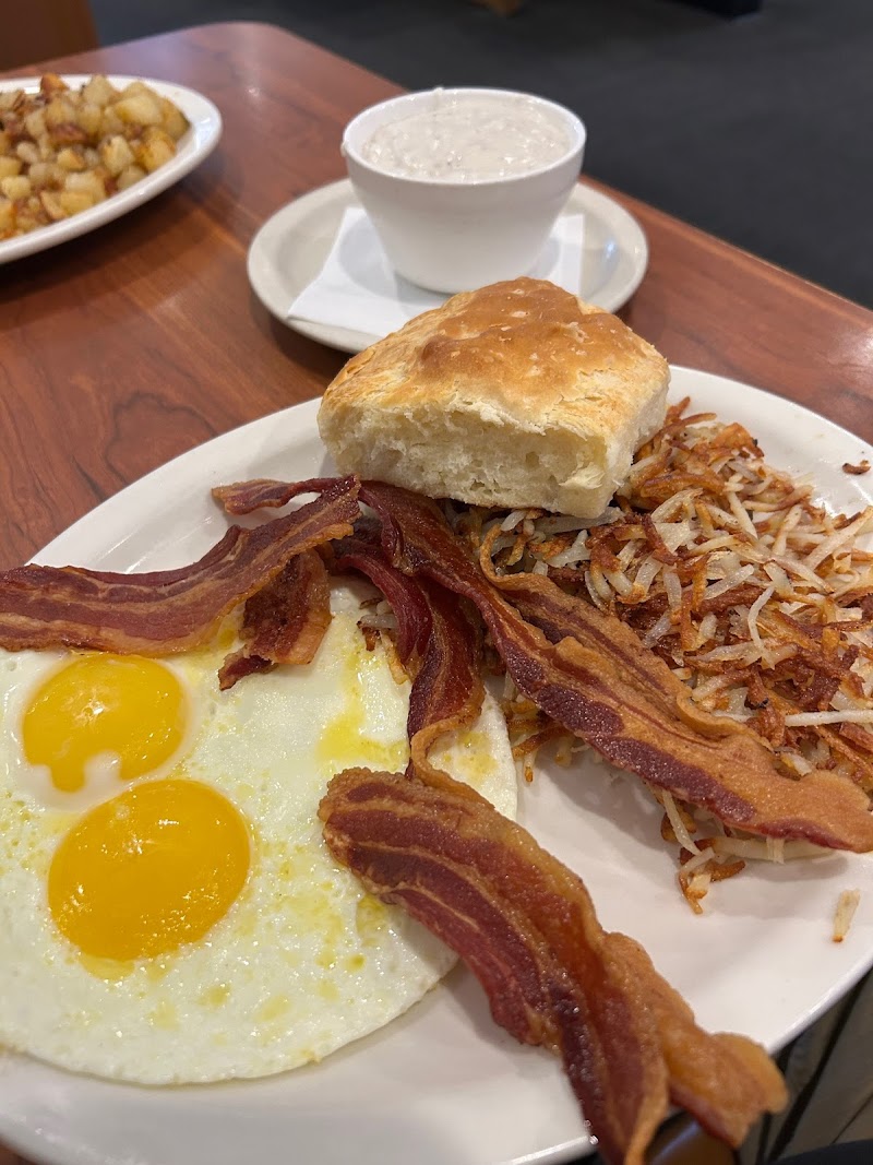 Egg It On Cafe photo 3