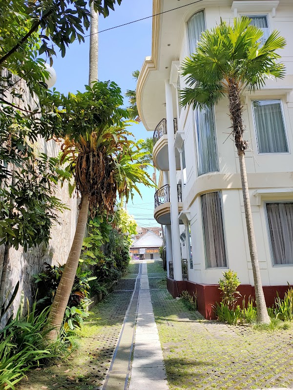 Inez Apartement
