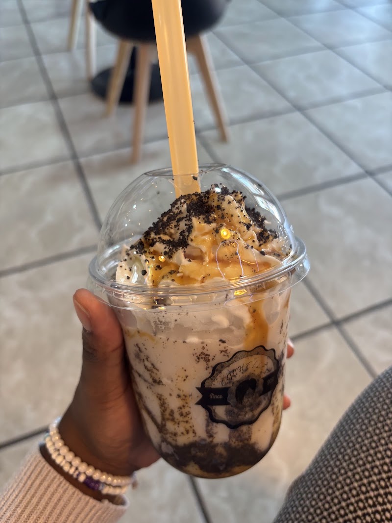 Rochelle's Coffee~Tea~Smoothie Bar photo 4