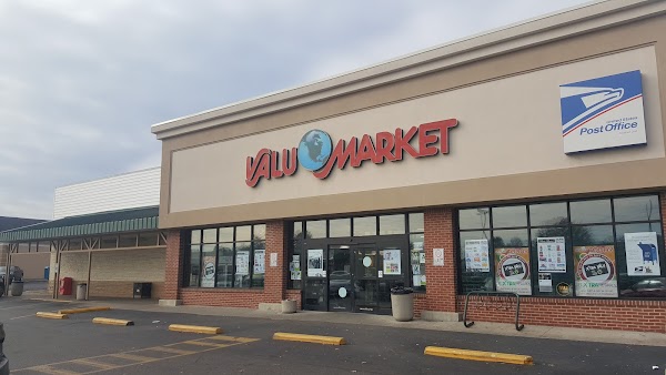 VALU MARKET exterior