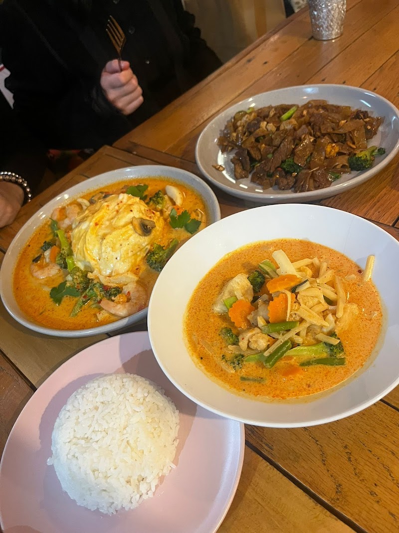 Kin Thai on Waymouth photo 4