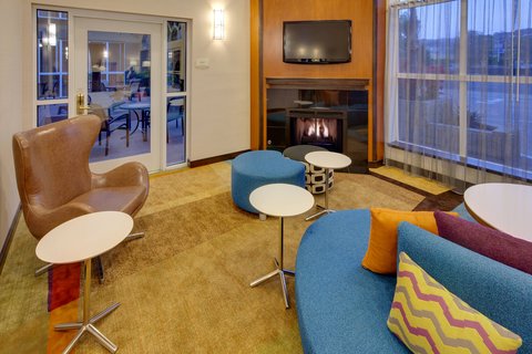 Convenient access to San Francisco Airport and BART