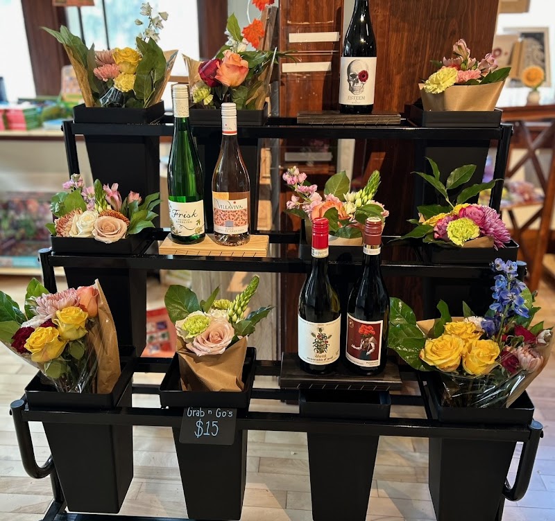 Barnwood Blooms & Brews photo 3