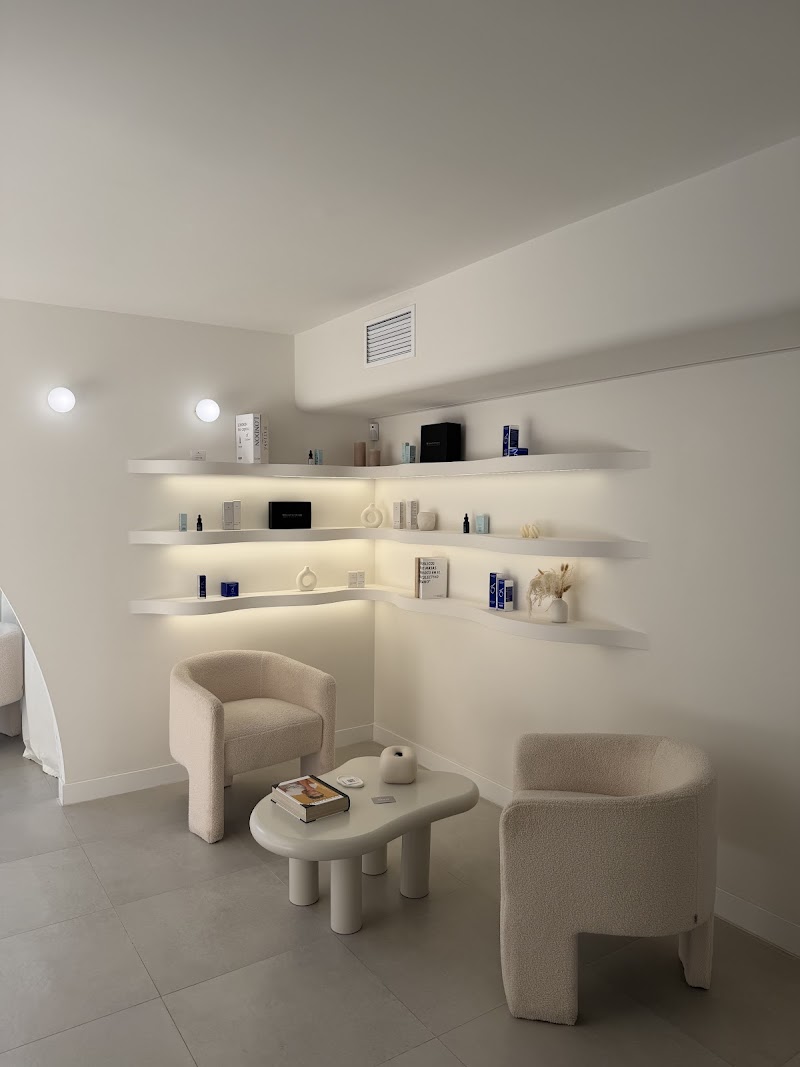 Gallery 3