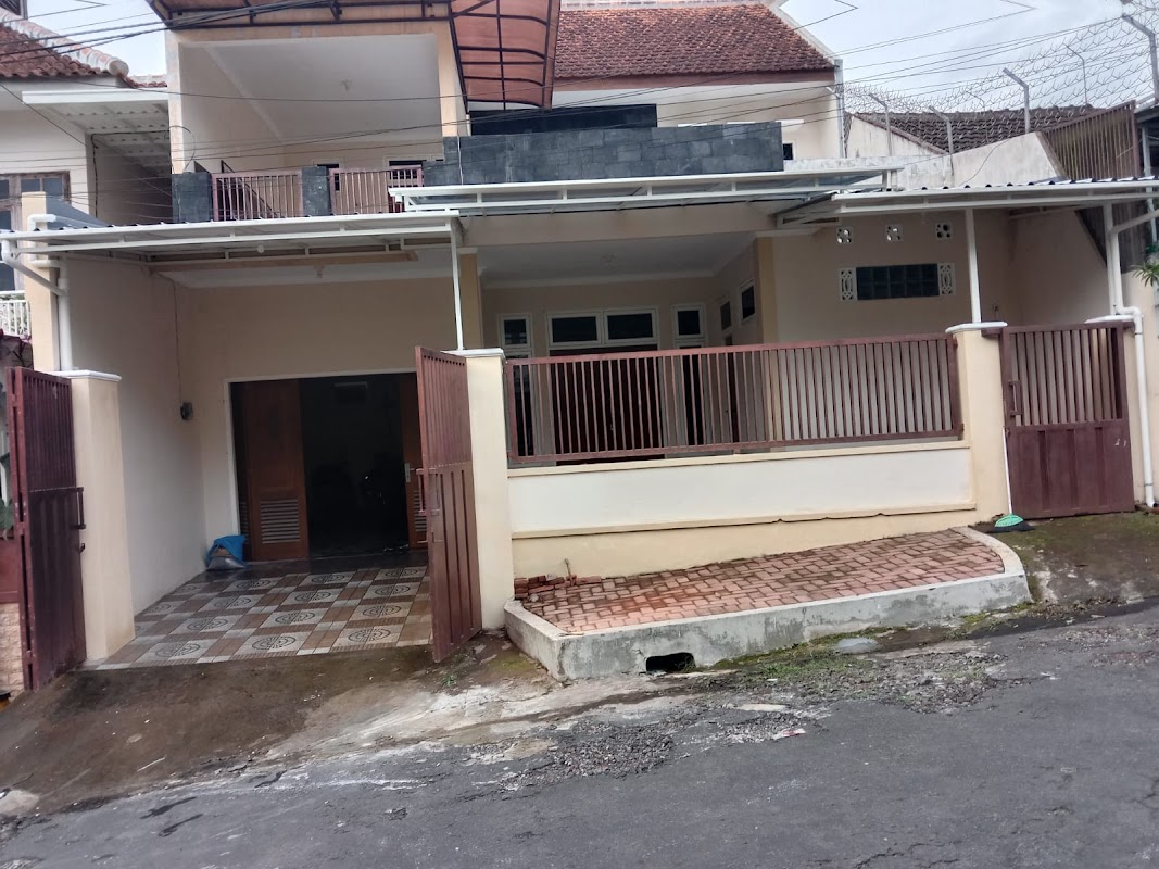 Rumah Disewakan Harian