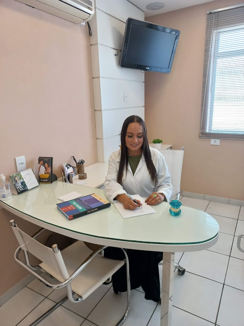 Dra. Fernanda Florentino - foto 4