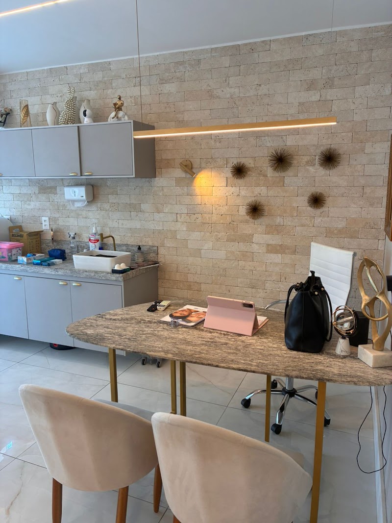 Dra. Nitelly Siqueira | Harmonização Orofacial em Fortaleza - foto 3