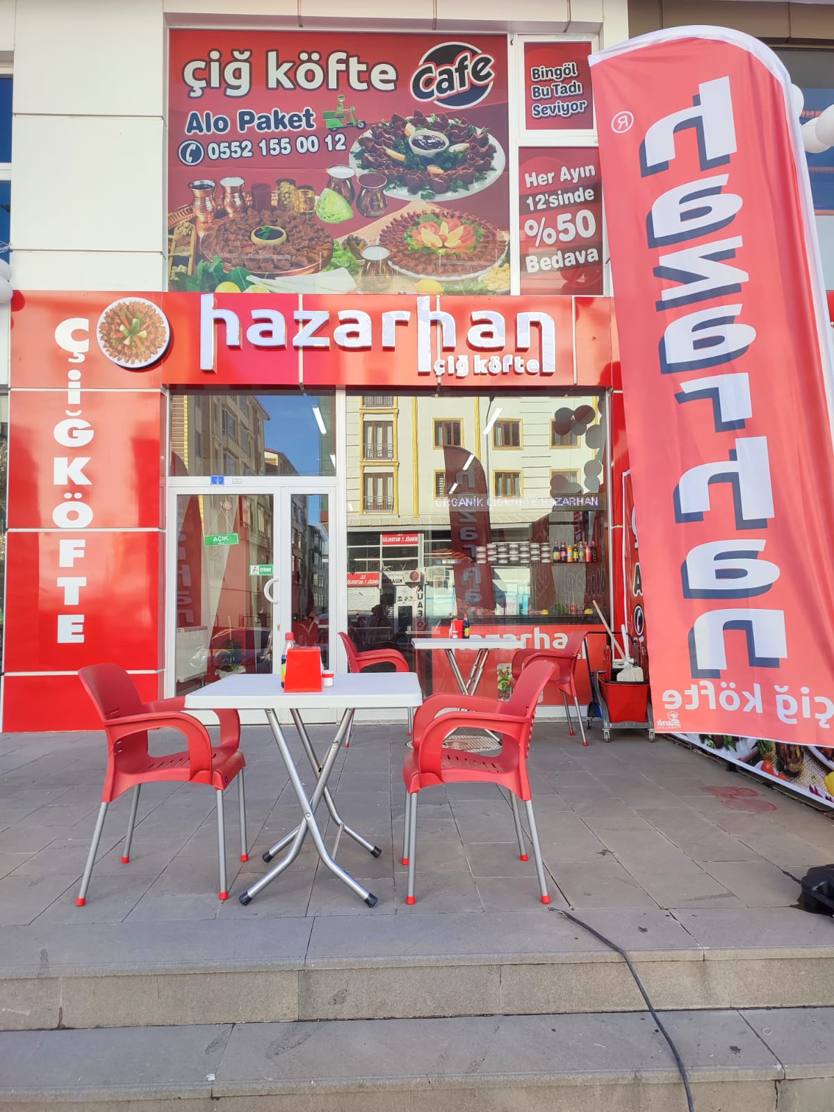Hazarhan Tavuk Pilav & Çiğköfte Bingöl mekanı