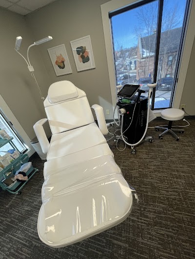 Refine Wellness Clinic photo 3