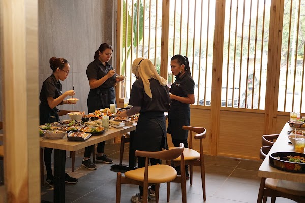 Sushi Tie Saradise Kuching - Photo 1