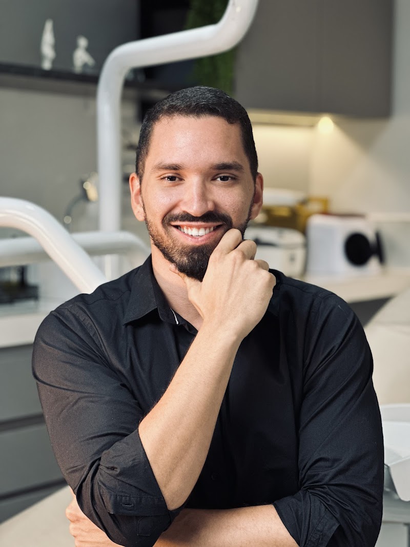 Dentista João Pessoa - Dr. Anderson Andrade - foto 1