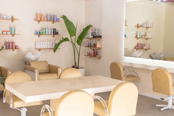 Ellow The Salon - Northern Beaches Blonde Specialist photo 2