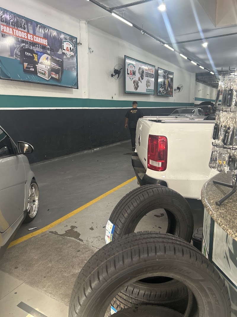Foto de Som e Acessórios em São Cristóvão RJ - L & M Auto Center