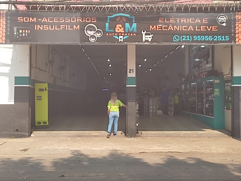 Foto de Som e Acessórios em São Cristóvão RJ - L & M Auto Center