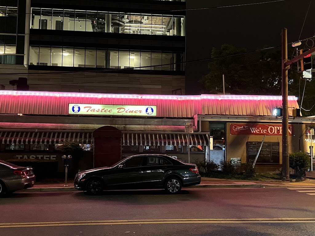 Tastee Diner