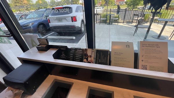 Photo by Karen Renata