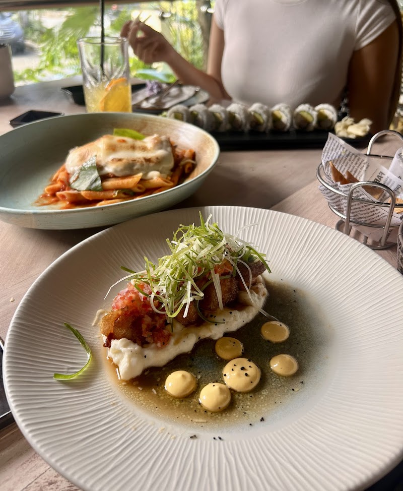 Ventanas Bar & Restaurant photo 4