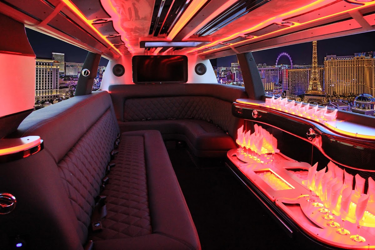 Earth Limos: Google Places image 3