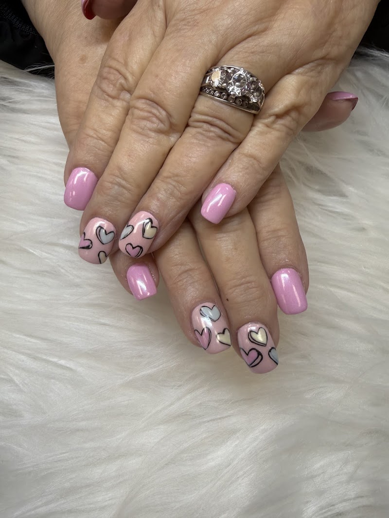 K & K Nail Spa