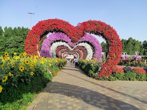 Dubai Miracle Garden