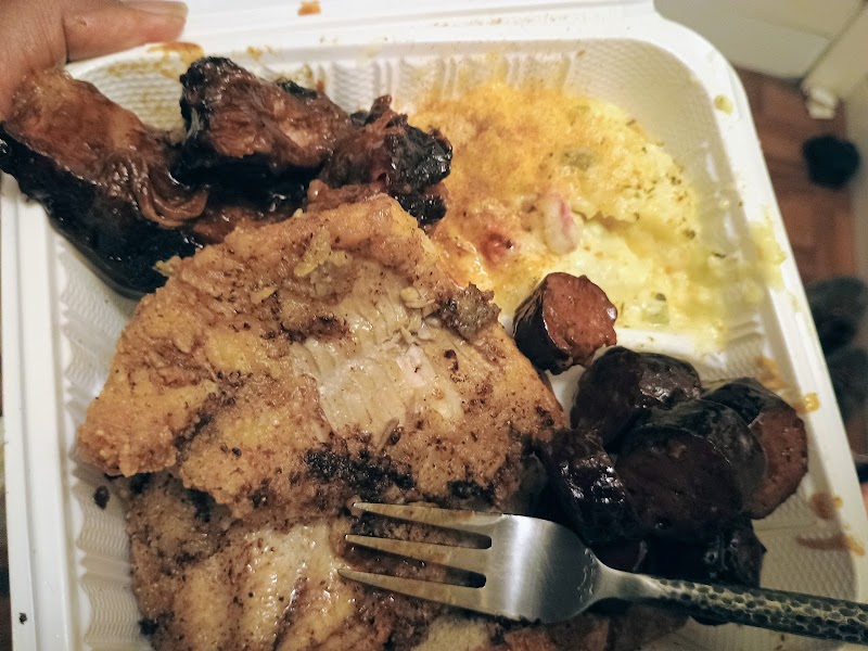 JOJO 523SOUTHERNHALAL BBQ Soul Food