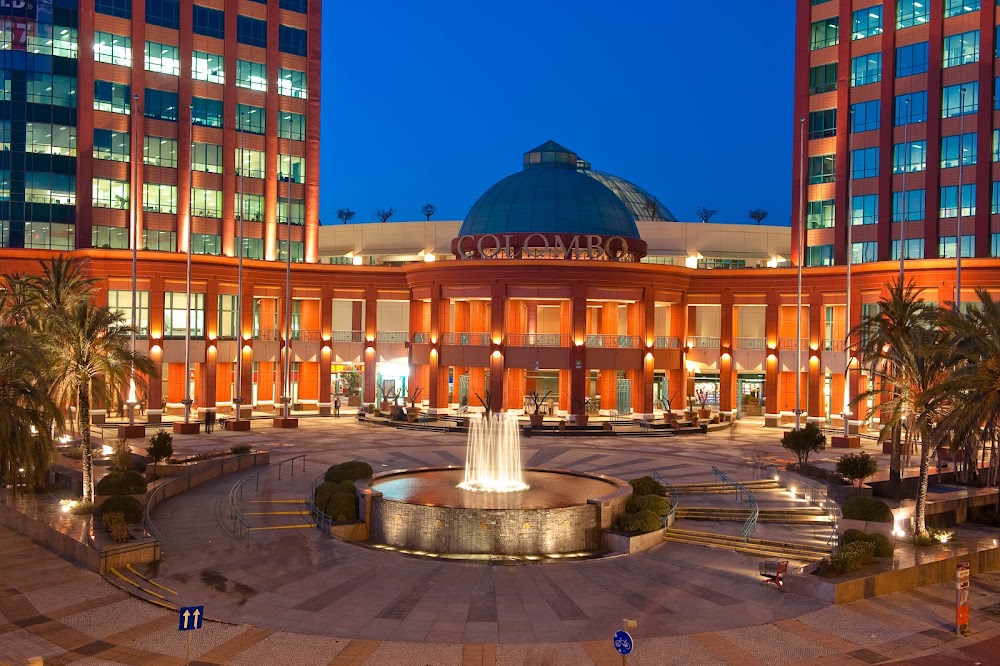 Centro Comercial Colombo fotoğraf 1