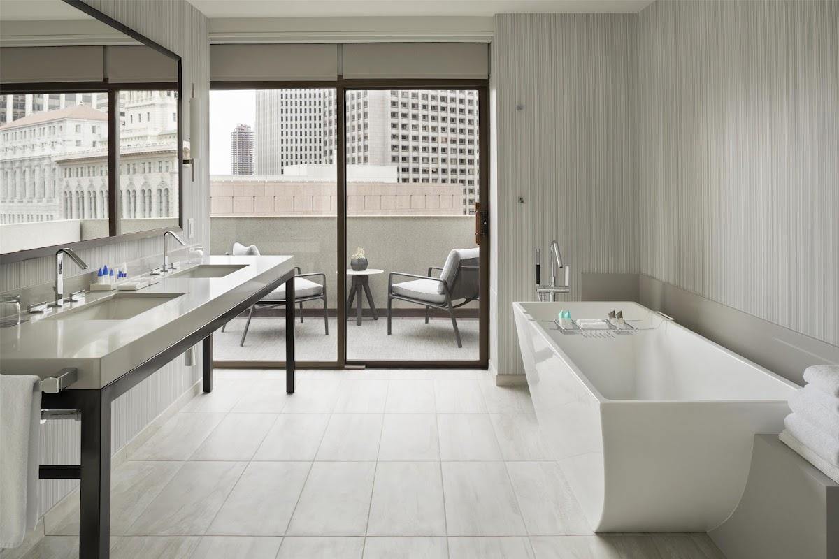 Hyatt Regency San Francisco, dog-friendly hotel, photo 3