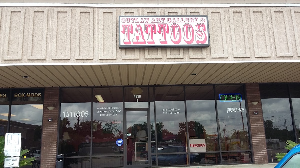 Outlaw Art Gallery and Tattoos tattoo work — photo 2