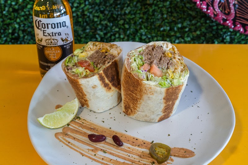 Calaveras Street Fusion photo 3