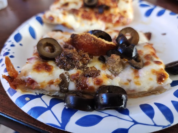 Photo by Thomas Poole