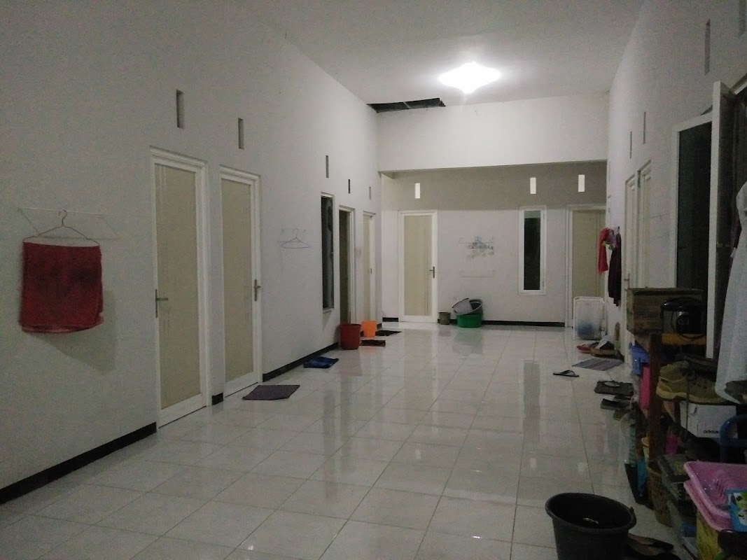 Kost Putri Pak Rofi