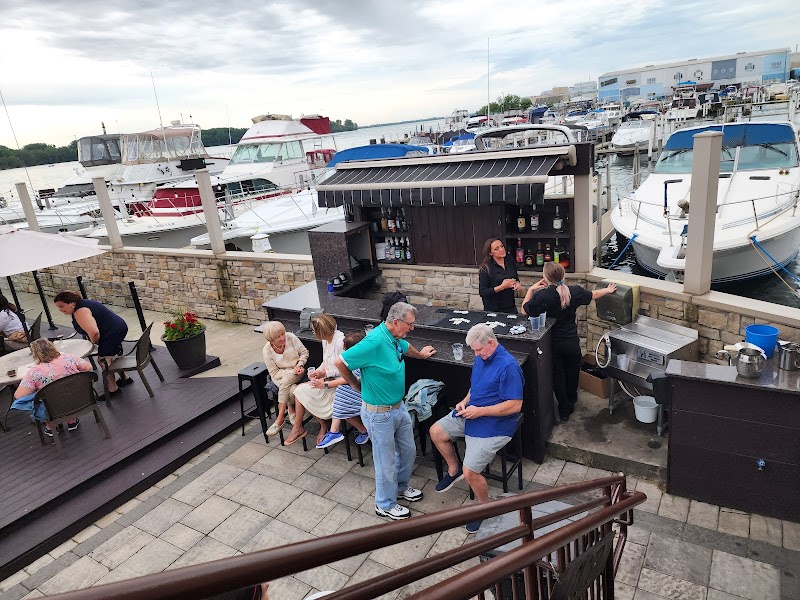 The Waterfront Wyandotte photo 6