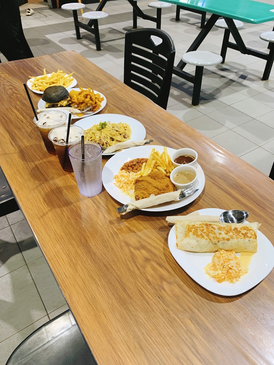 BISTRO PANGLIMA 2