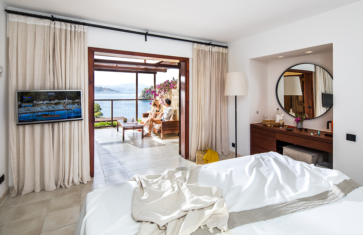 Hillside Beach Club — 3
