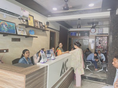 Dr. Akanksha Mishra - Image 3