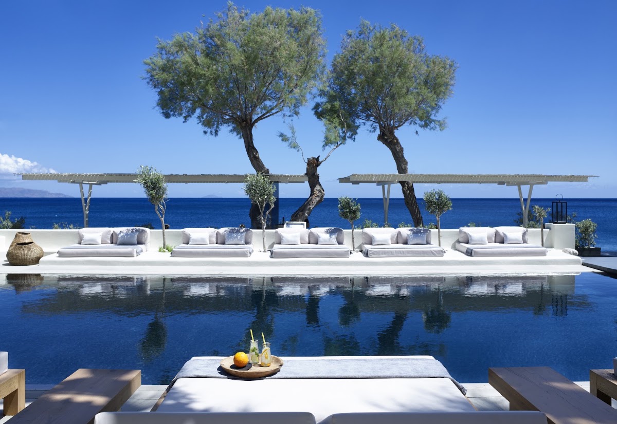 Bellonias Villas, dog-friendly hotel in Santorini