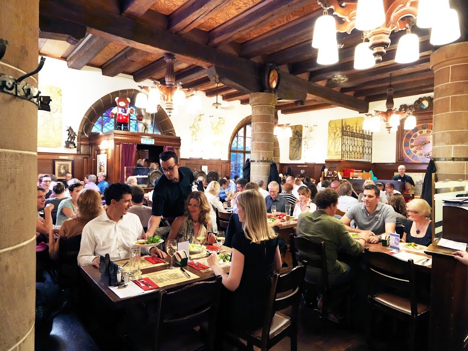 Restaurant Zeughauskeller fotoğraf 1