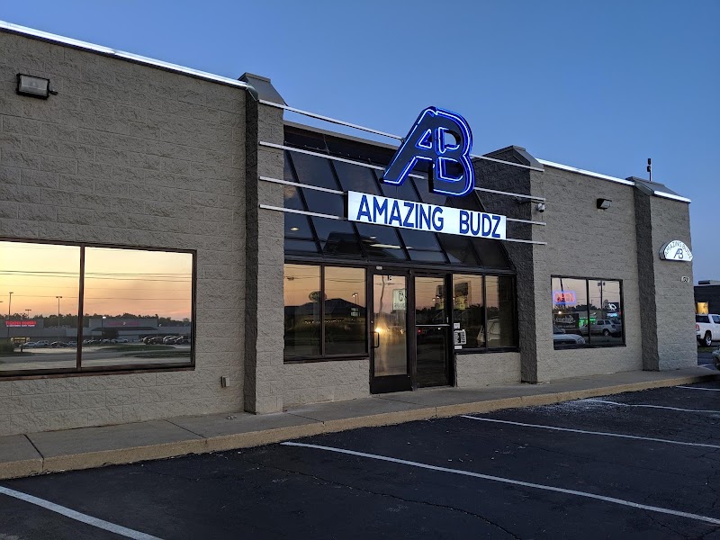 Video tour of Amazing Budz retail environment